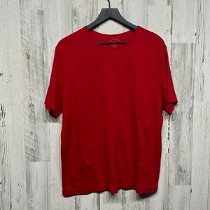 Women’s Red White Stag t Shirt size XL excellent condition!